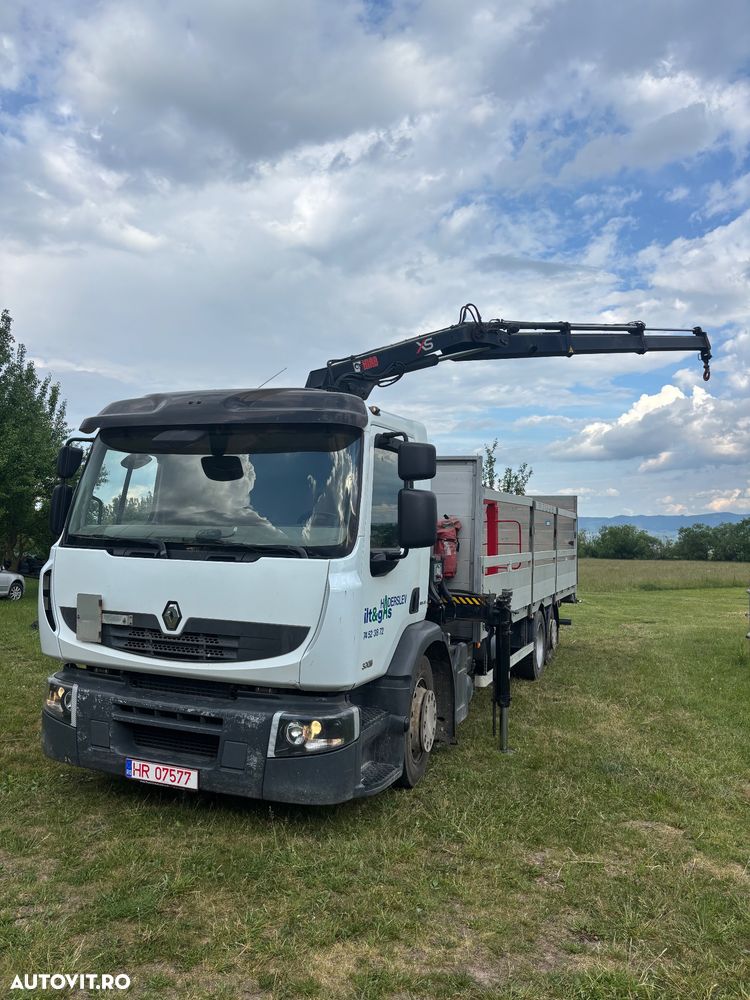 Renault Premium - 1