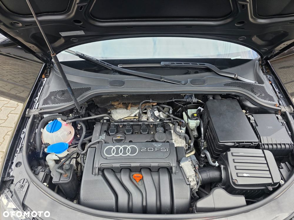 Audi A3 Sportback 2.0 FSI Ambiente - 6