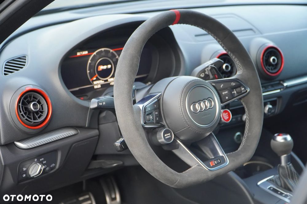 Audi RS3 Sportback 2.5 TFSI Quattro S tronic - 8
