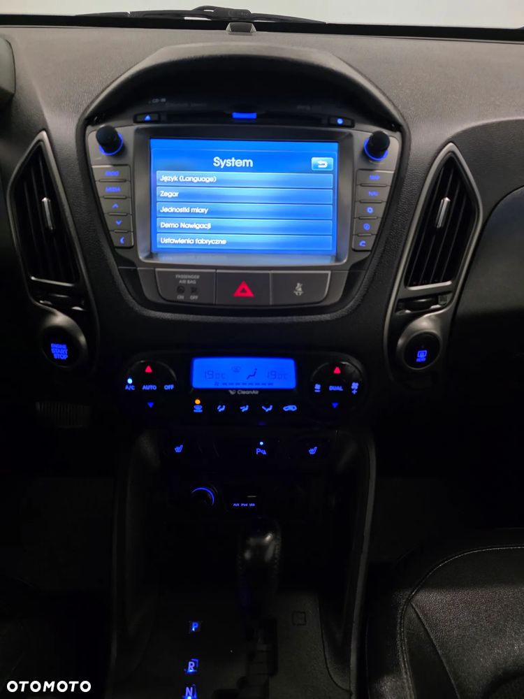 Hyundai ix35 2.0 CRDi 4WD Automatik Premium - 13