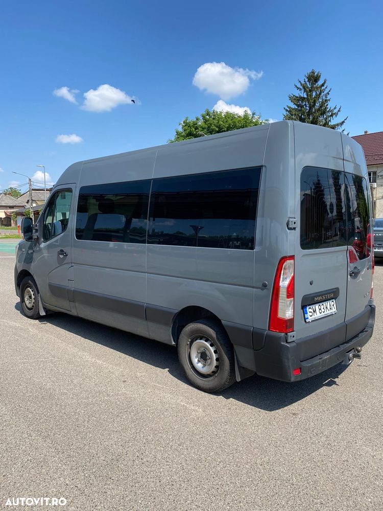 Renault Master 2.3 Blue 145 TT Combi 3,5t L2H2 8+1 - 8