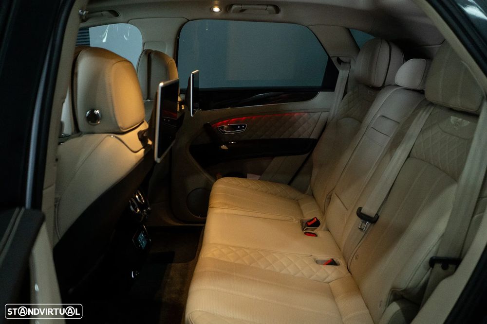 Bentley Bentayga Hybrid - 27