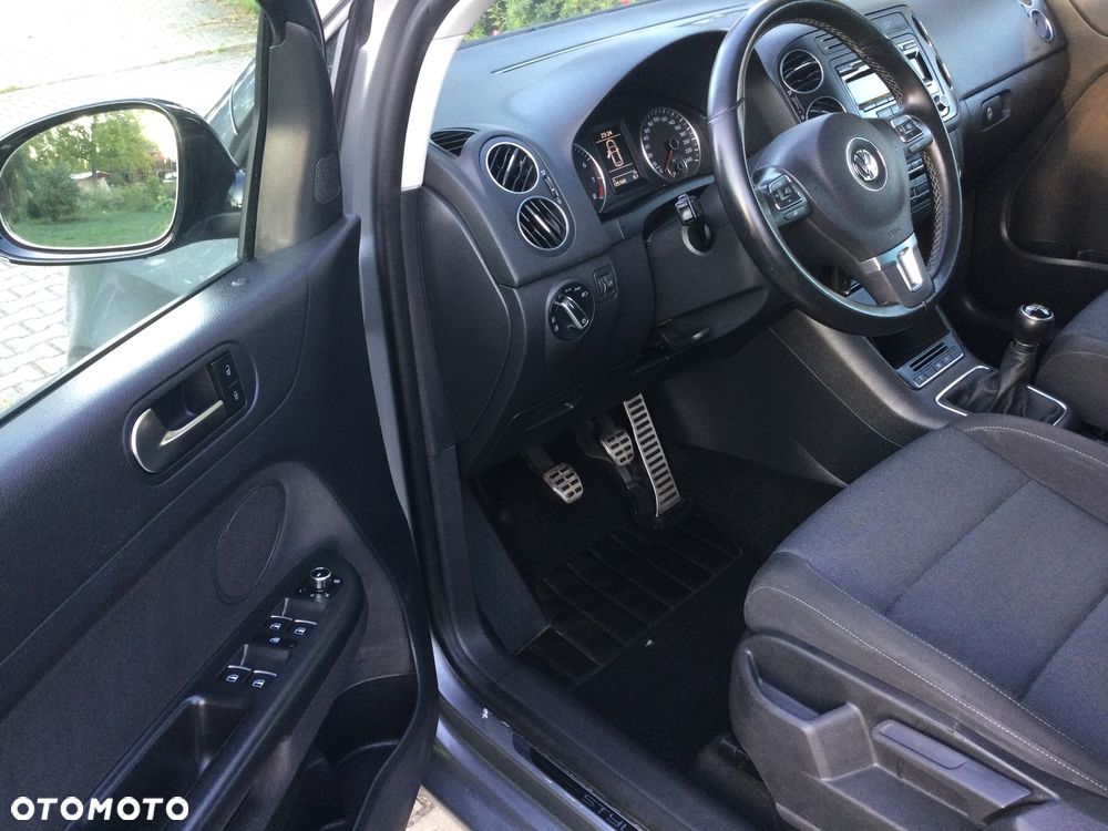 Volkswagen Golf Plus 1.2 TSI Style - 12