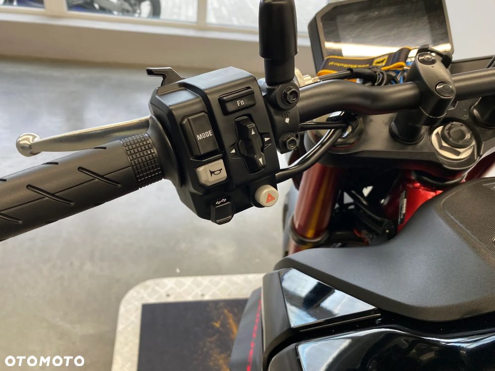 Honda Hornet - 17