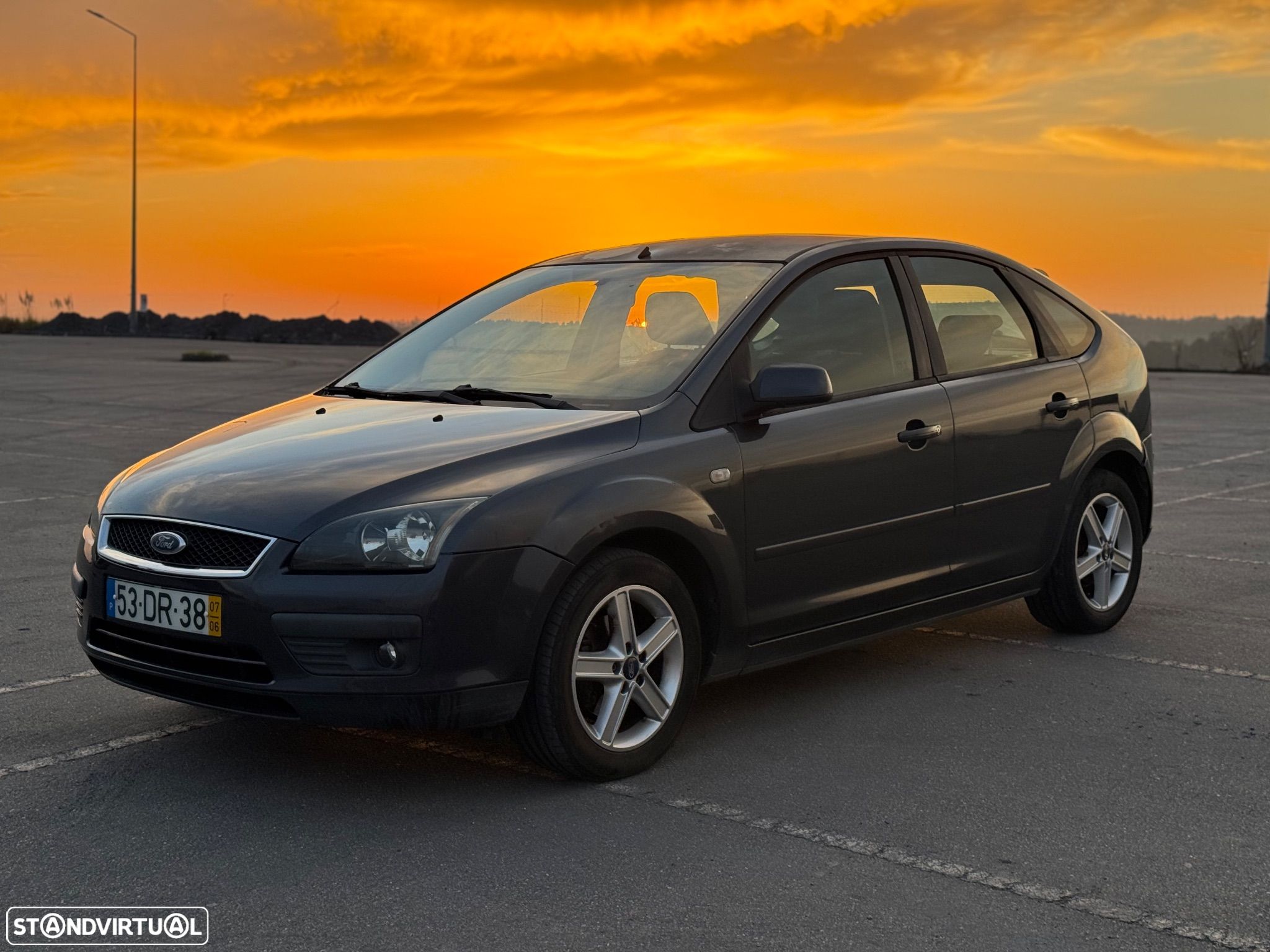 Ford Focus 1.4 16V Connection - 1