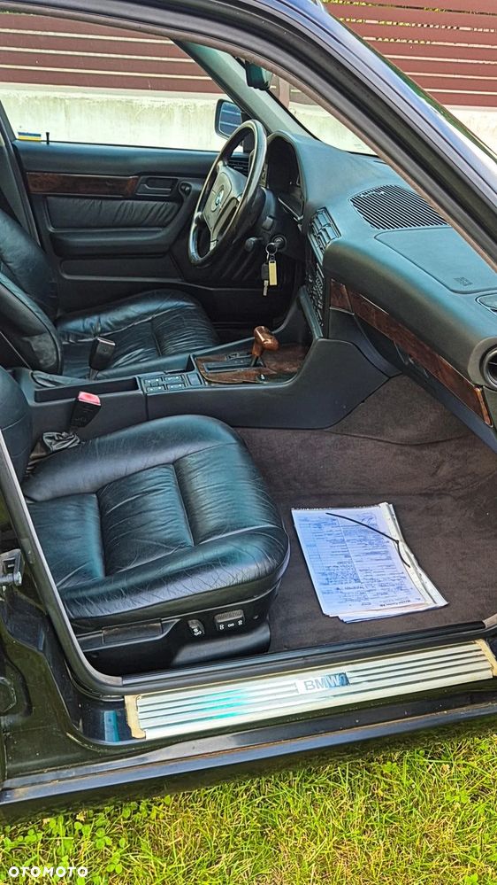 BMW Seria 5 540i - 11