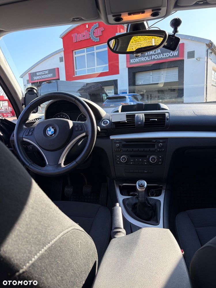BMW Seria 1 118d - 3