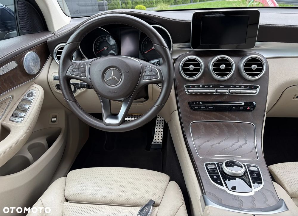 Mercedes-Benz GLC - 5