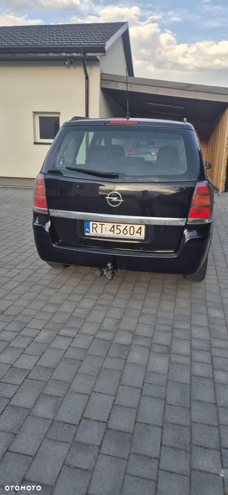 Opel Zafira 1.8 Cosmo - 10