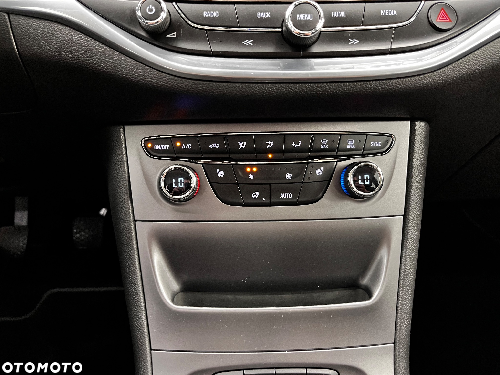 Opel Astra 1.6 D (CDTI) Sports Tourer Innovation - 25