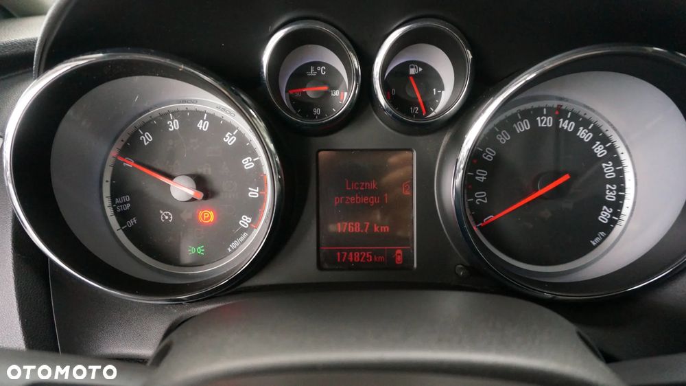 Opel Astra IV GTC 1.4 T Enjoy - 20