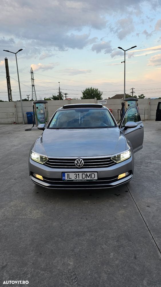Volkswagen Passat 2.0 TDI DSG Comfortline - 2