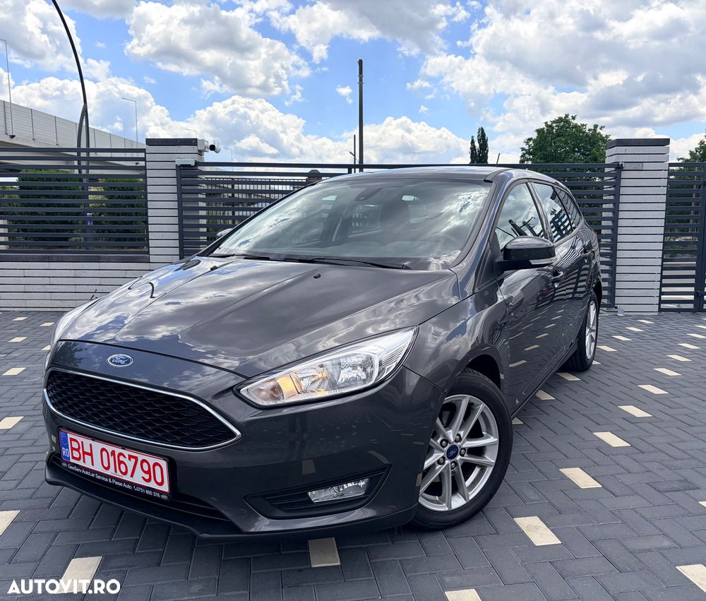 Ford Focus - 1