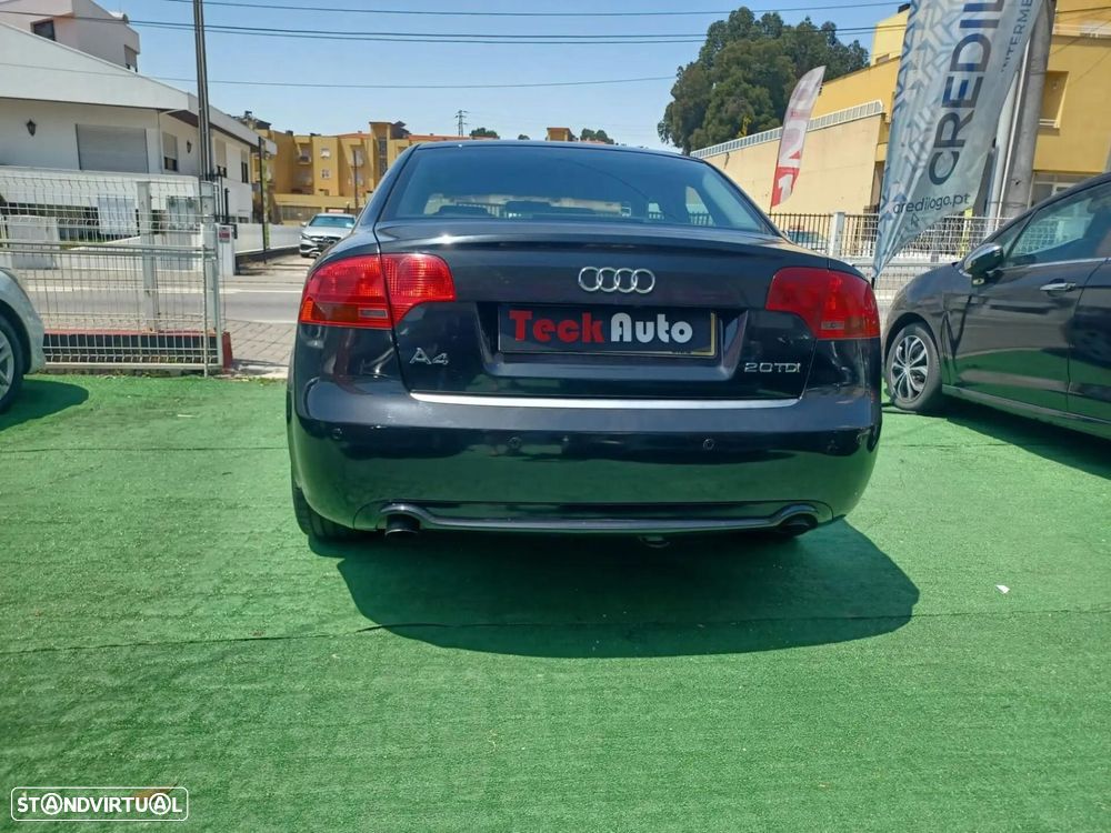 Audi A4 2.0 TDI S-line - 6