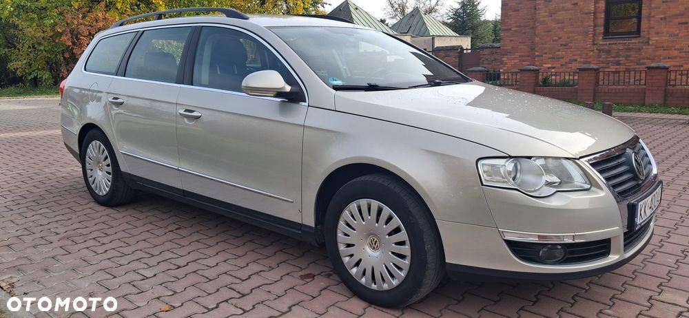 Volkswagen Passat - 7
