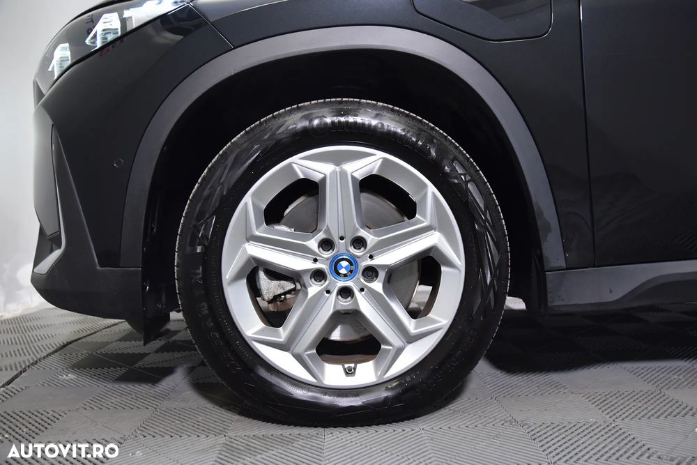 BMW X1 xDrive25e AT PHEV - 13