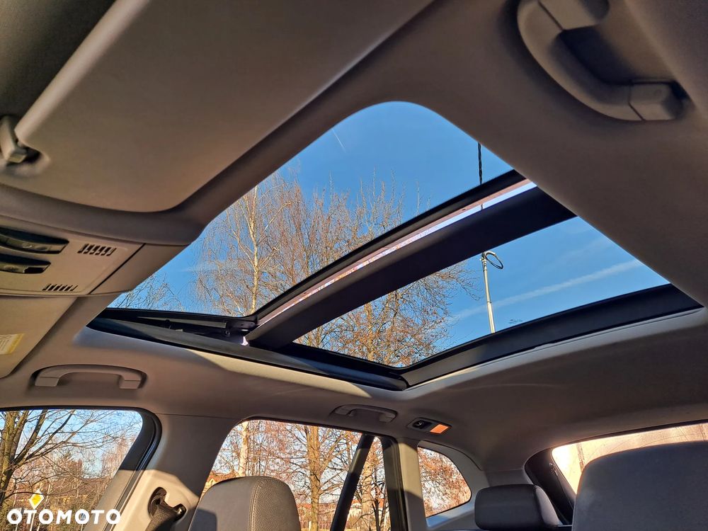 BMW X1 sDrive18i Sport Line - 19