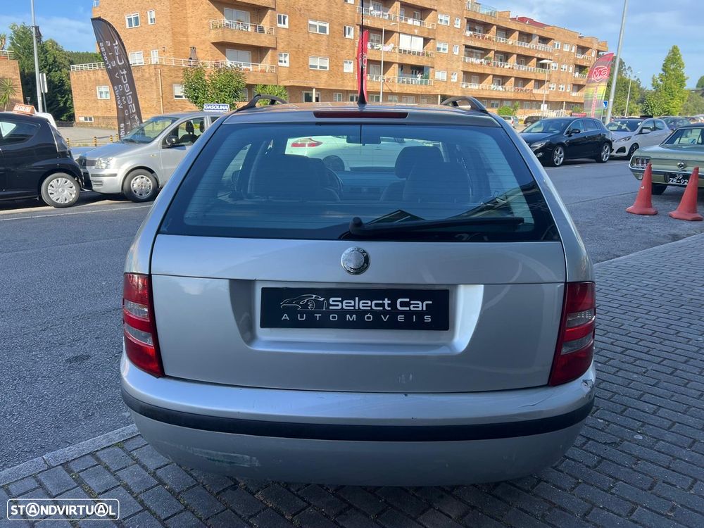 Skoda Fabia Break 1.4 Attractive AC - 6
