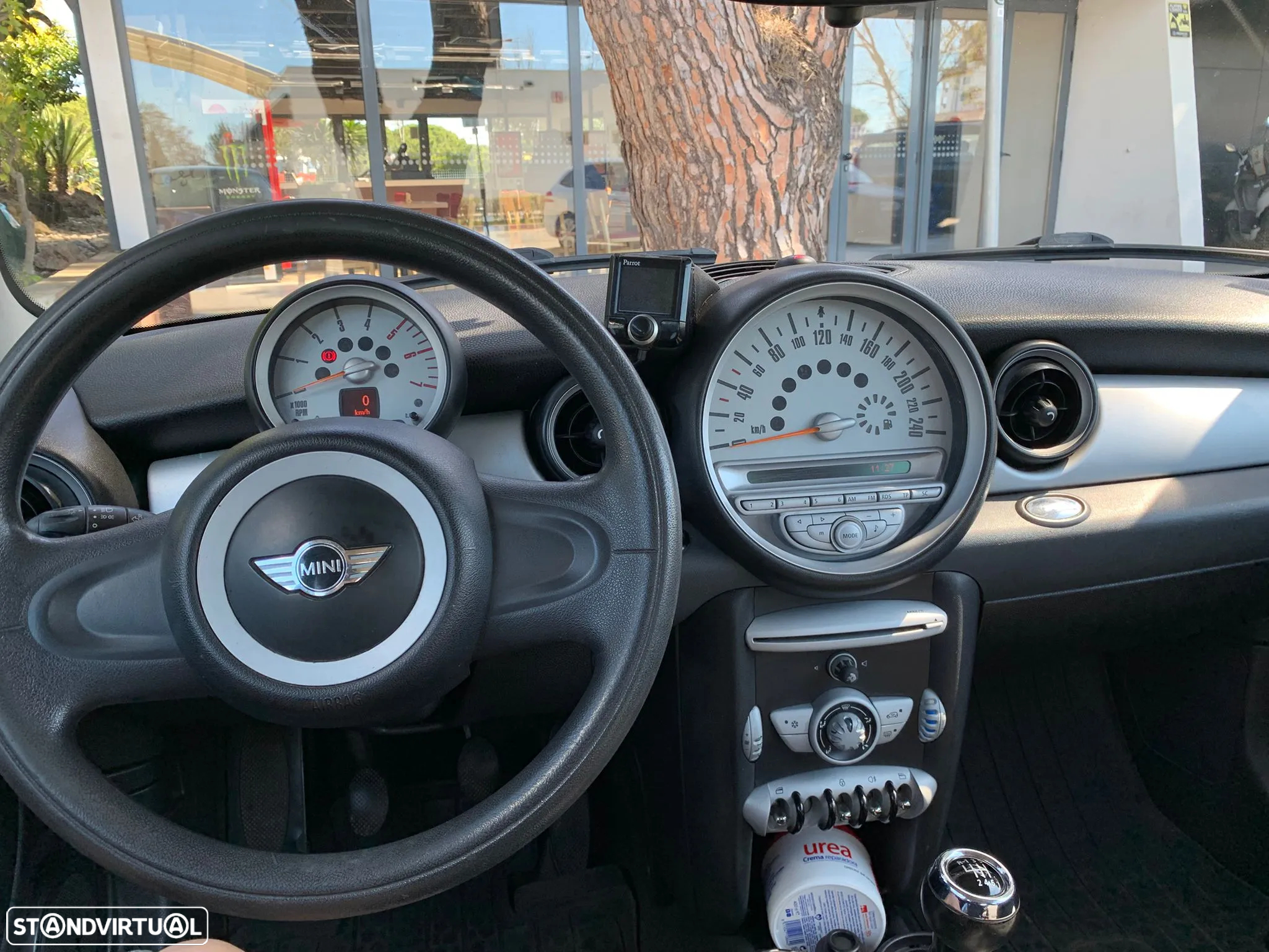 MINI 3 Portas Cooper D - 10
