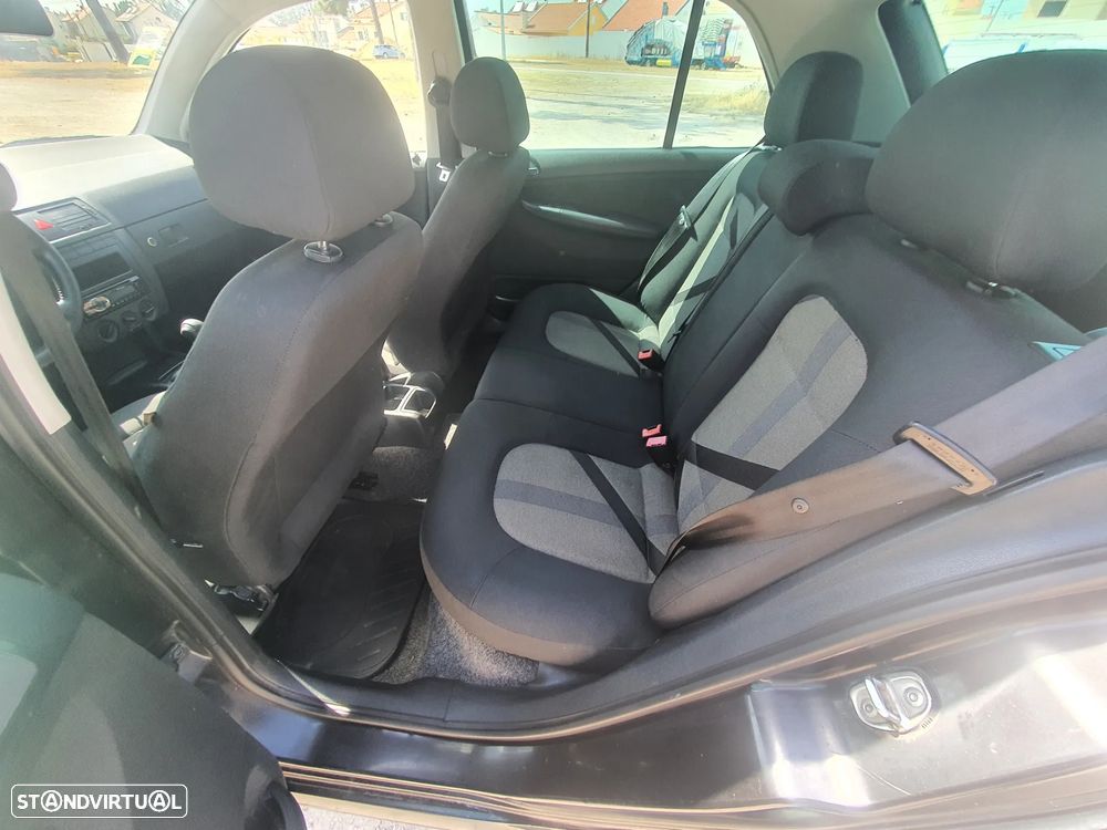 Skoda Fabia 1.2 Elegance - 9