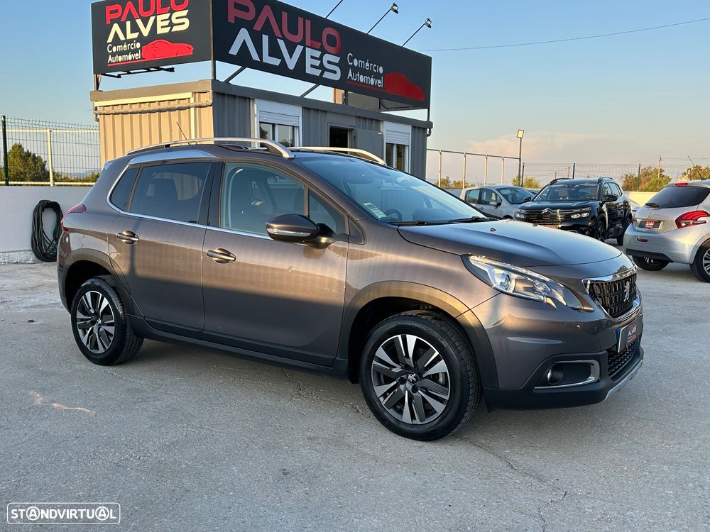 Peugeot 2008 1.5 BlueHDi Allure - 2