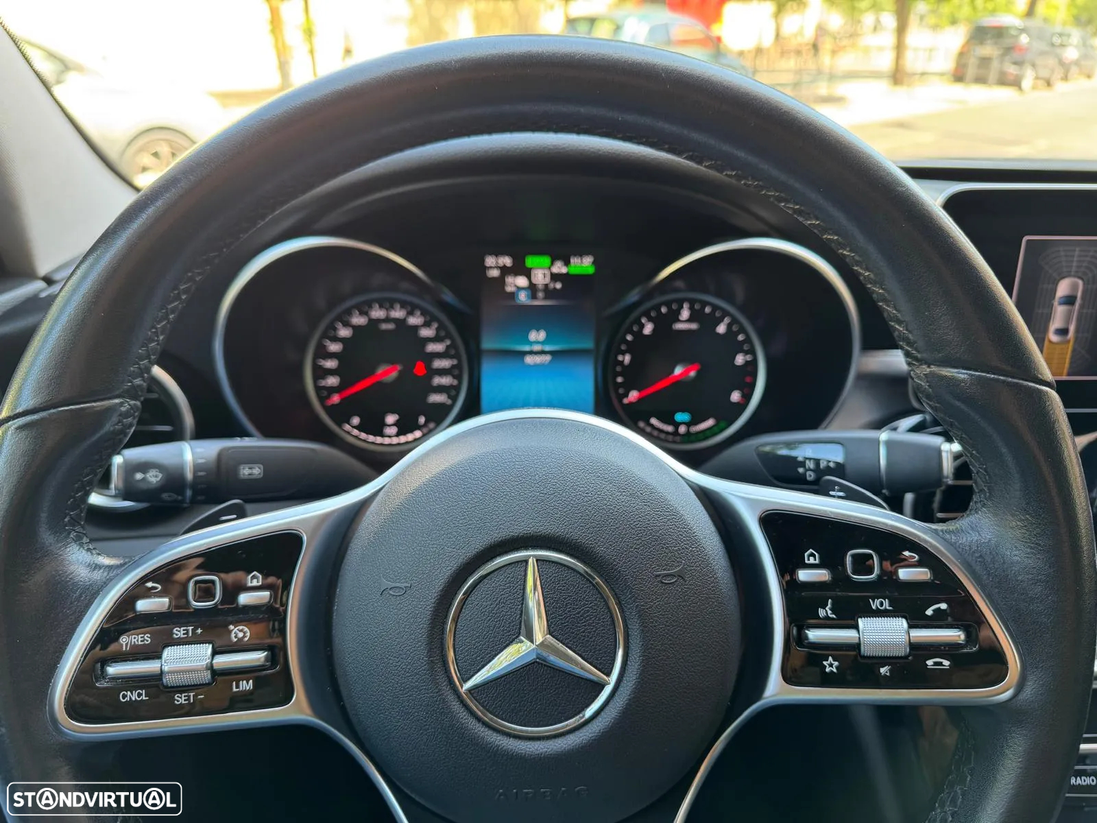 Mercedes-Benz C 300 de Avantgarde - 13