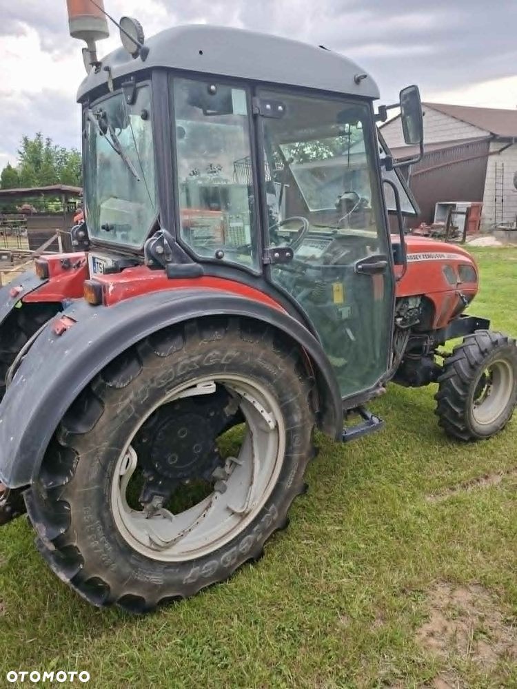 Massey Ferguson 3225V - 7