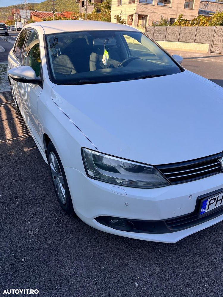 Volkswagen Jetta 1.2 TSI Comfortline - 3
