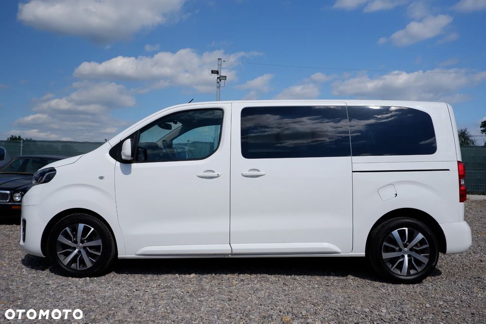 Toyota Proace Verso - 36