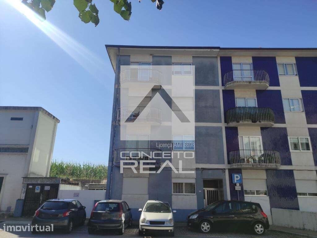 Apartamento T3 com 3 frente c/ Rentabilidade - Ermesinde - Grande imagem: 4/4