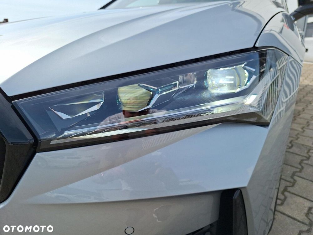 Skoda Superb 2.0 TSI 4x4 Sportline DSG - 9