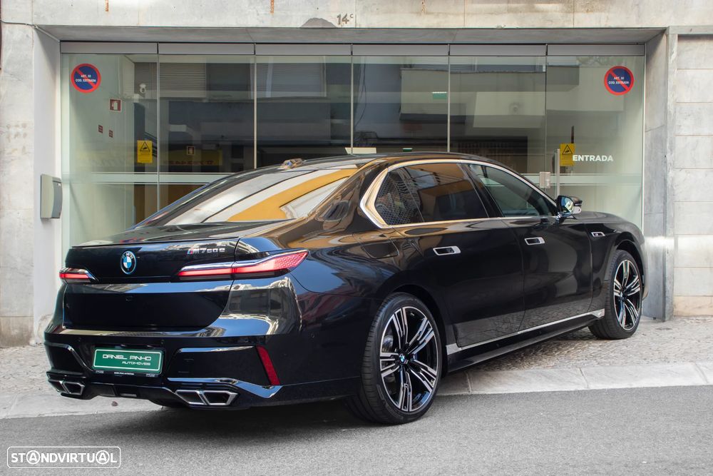 BMW 760 M760e xDrive - 43