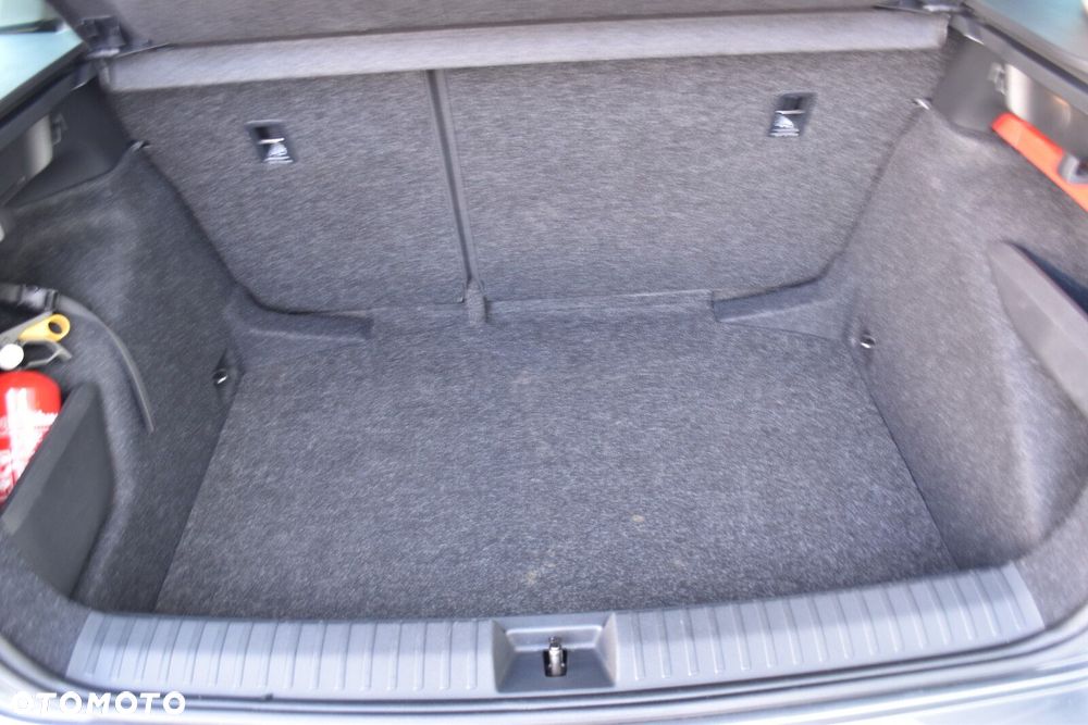 Skoda Kamiq 1.0 TSI Selection - 33