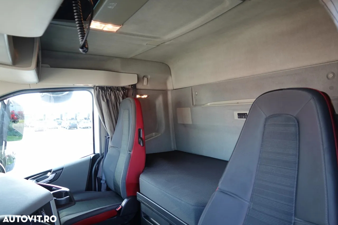 Volvo FH 500 / 6X4 / 265 MII KM!!! / RETARDER / 2017 / - 26