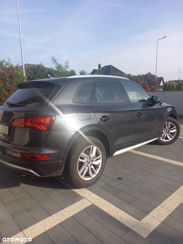 Audi Q5 2.0 TDI Quattro Design S tronic - 4