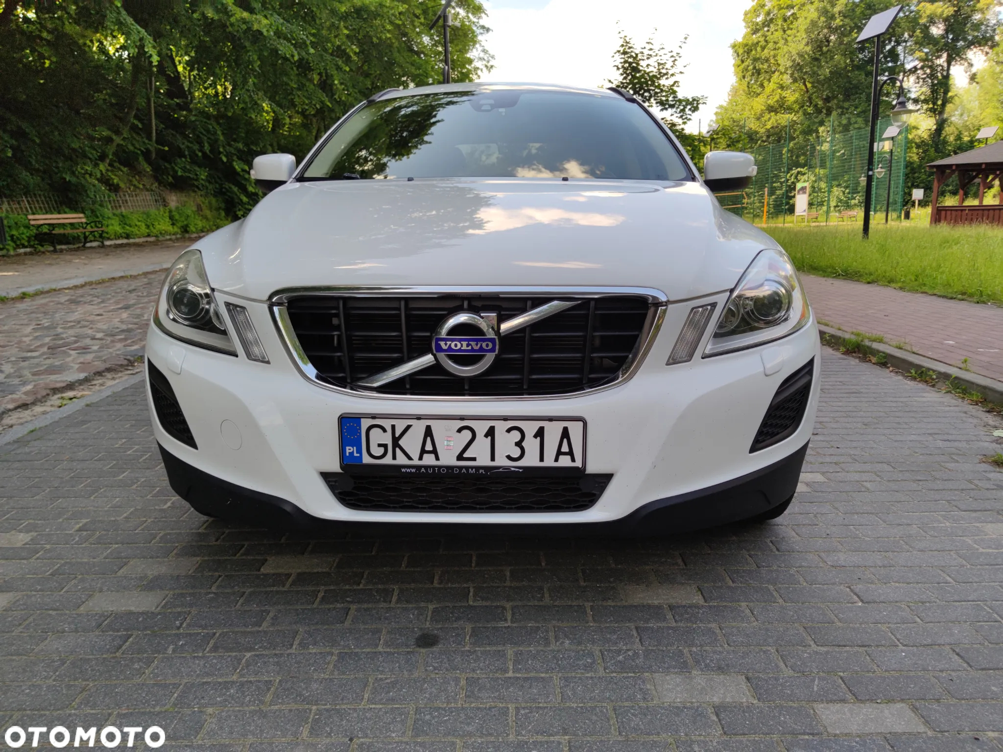 Volvo XC 60 D3 Momentum - 3