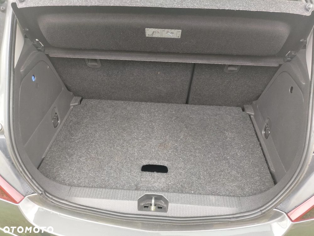 Opel Corsa - 22