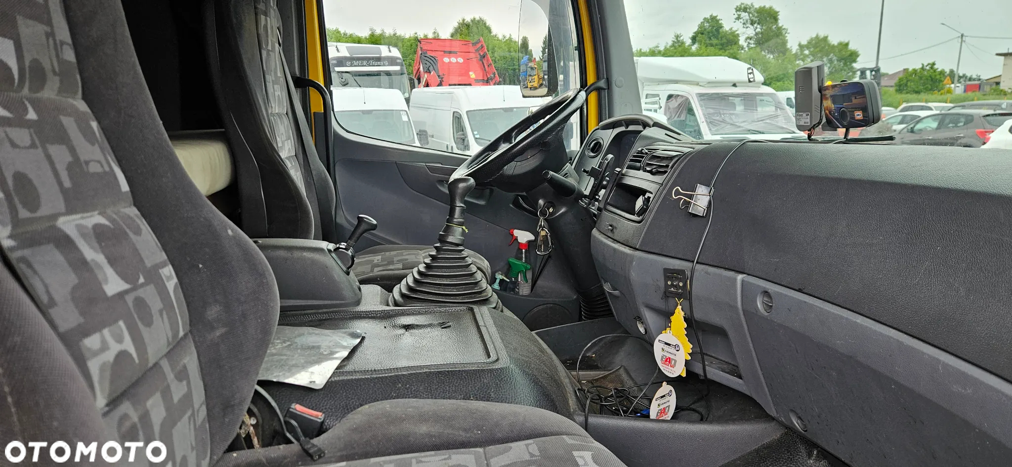 Mercedes-Benz ATEGO - 16