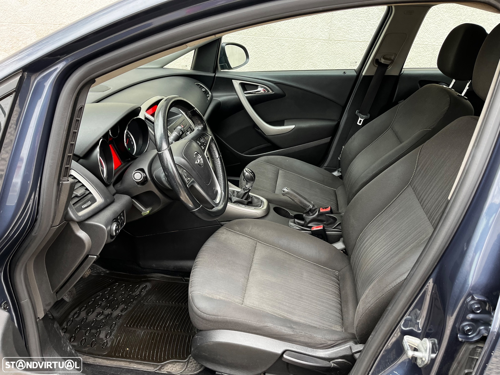 Opel Astra 1.3 CDTi Enjoy - 10