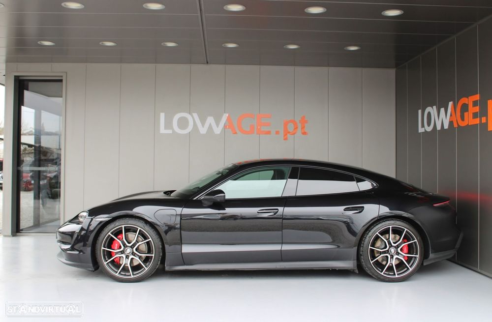 Porsche Taycan 4S - 7