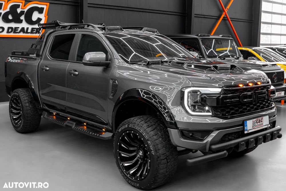 Ford Raptor - 24