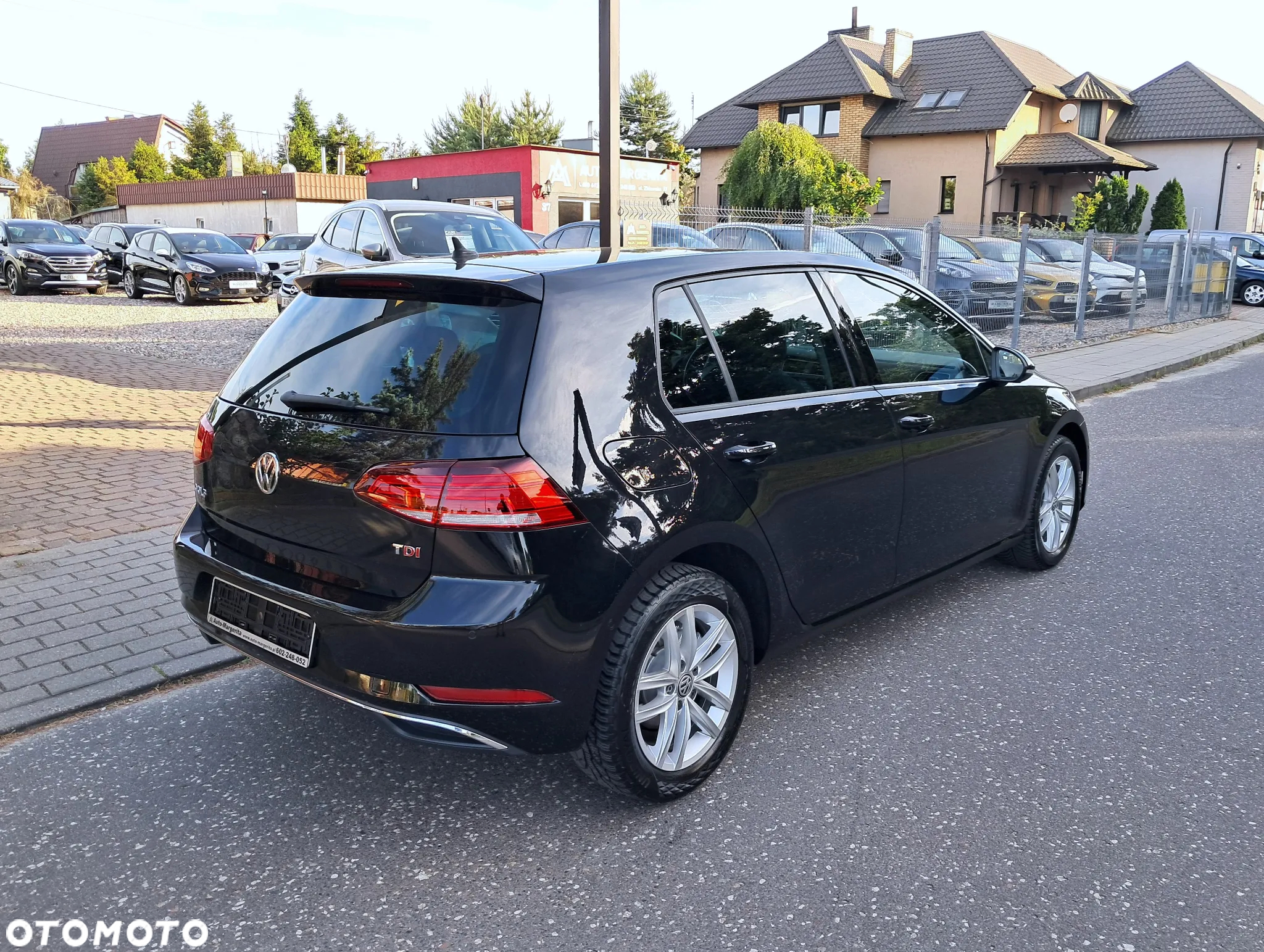 Volkswagen Golf 1.6 TDI SCR DSG Comfortline - 5