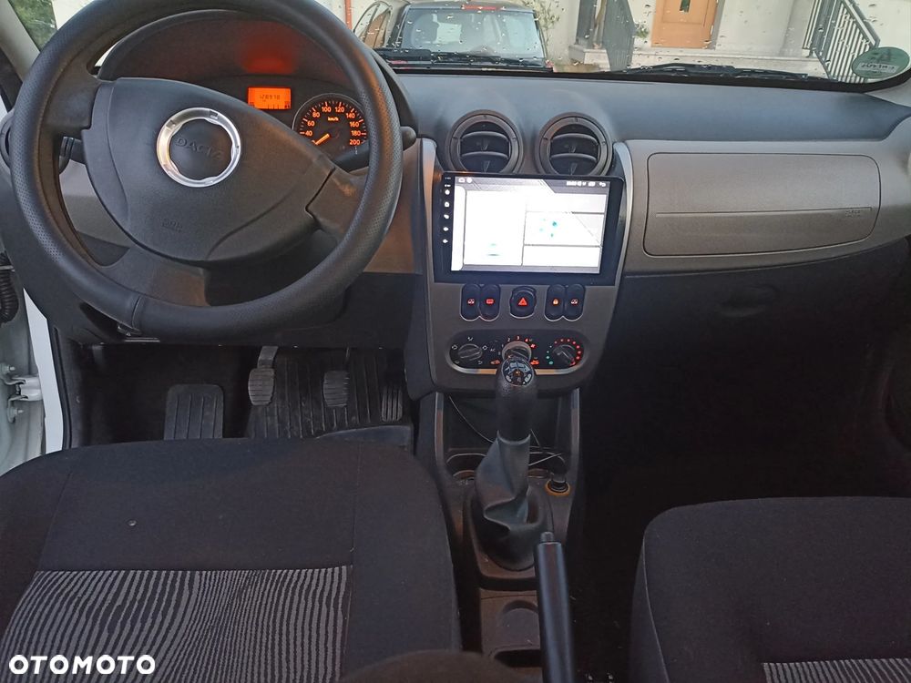 Dacia Sandero 1.4 MPI - 10
