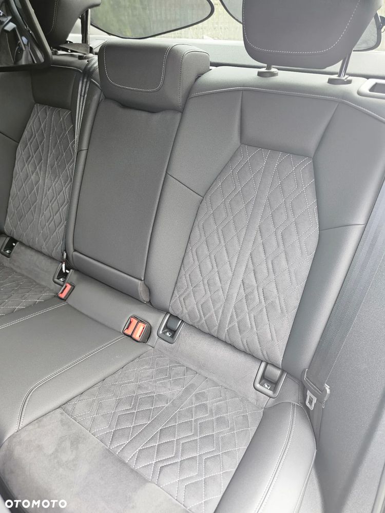 Audi A3 Limousine 35 TFSI mHEV S tronic - 17