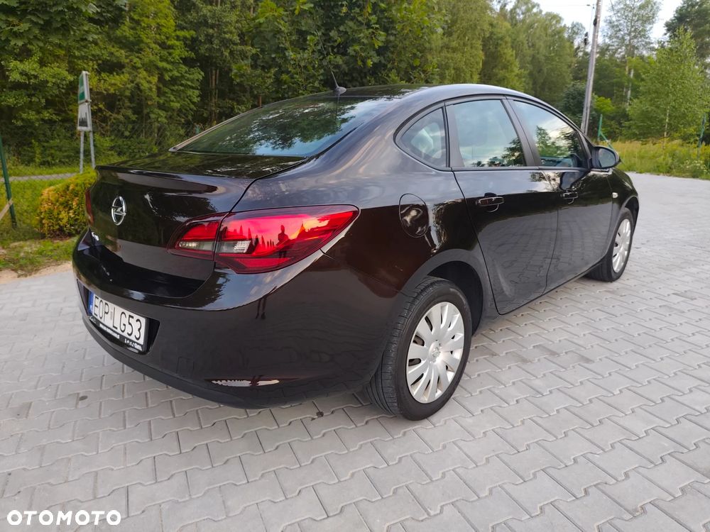 Opel Astra - 5