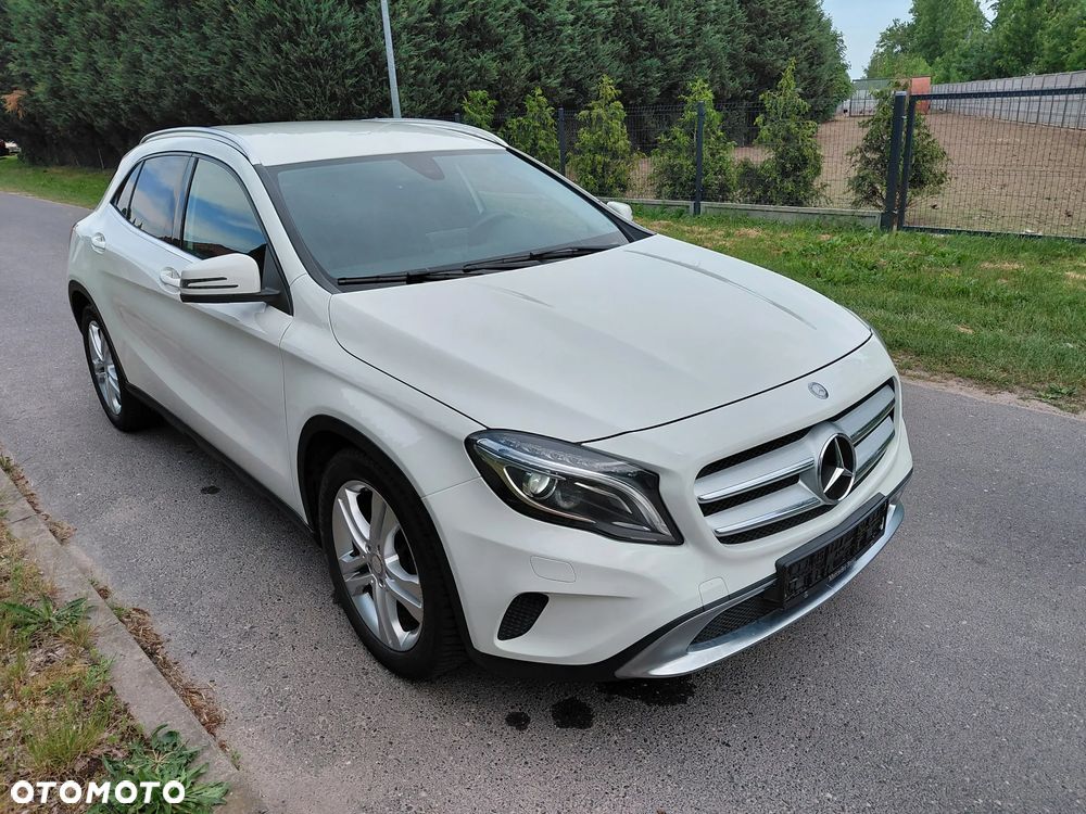 Mercedes-Benz GLA 180 (CDI) d - 12