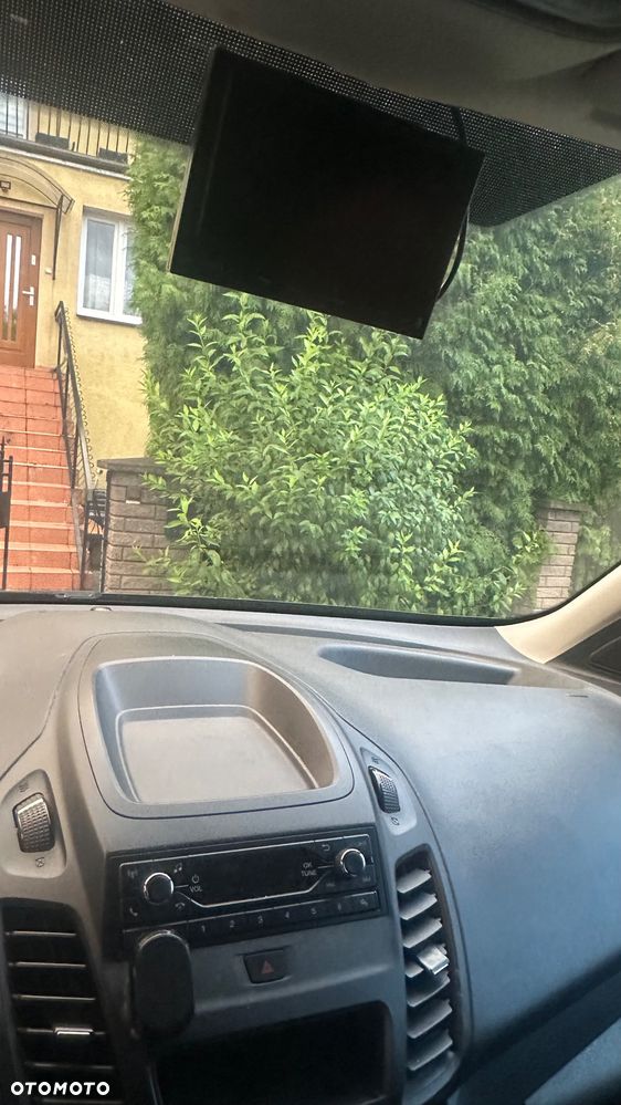 Ford Transit Connect - 10
