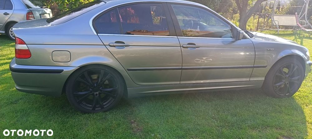 BMW Seria 3 330ix - 6