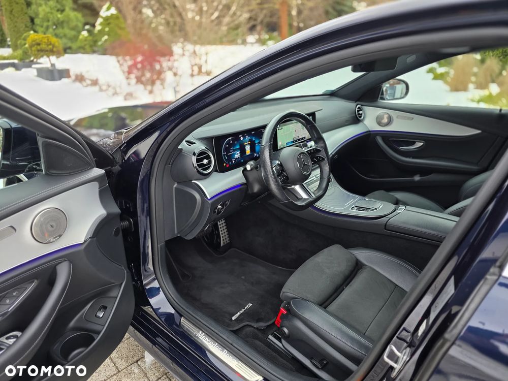 Mercedes-Benz Klasa E - 21