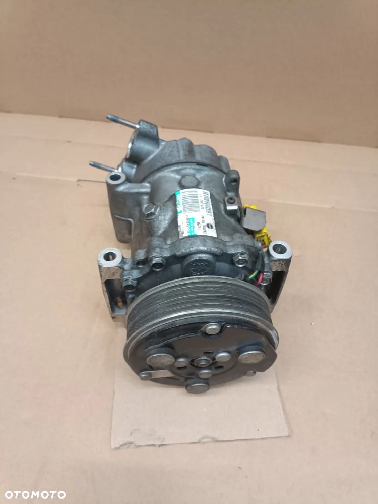 KOMPRESOR KLIMATYZACJI MINI BMW R56 1.6 9223392 - 2